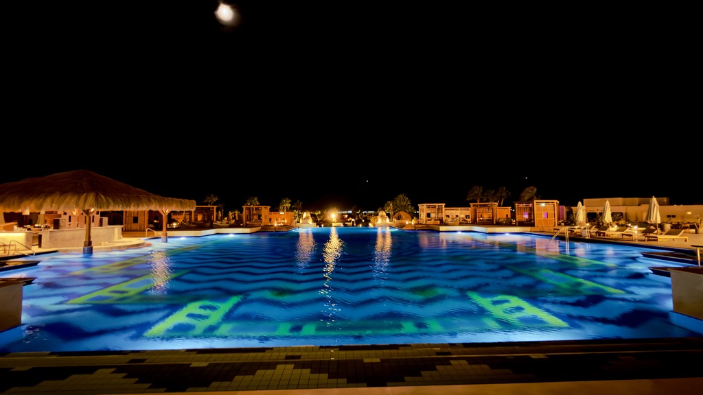 pool05